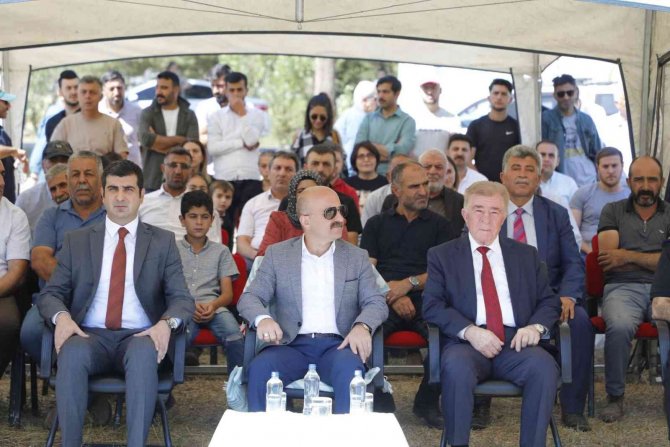 Ağrı’da 5 Bin Adet Kaz Palazı Üreticiye Dağıtıldı