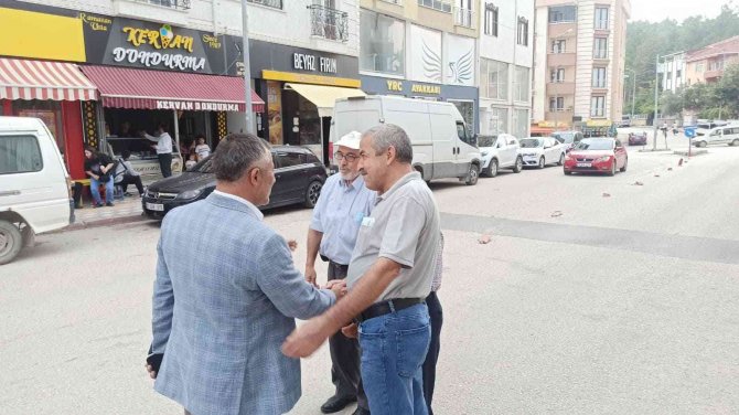 Ak Parti Esnaf Ziyaretlerini Sıkılaştırdı