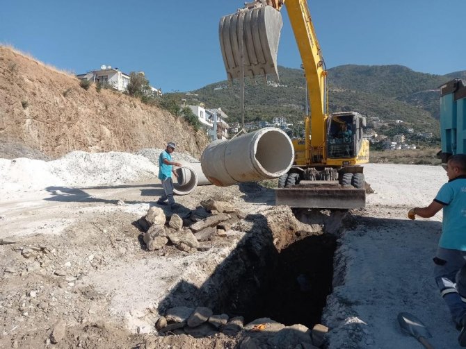 Alanya Belediyesi Kış Ayları İçin Alt Yapı Çalışmalarına Devam Ediyor