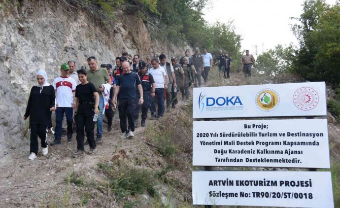 Eko Turizm Yolunda 30 Ağustos Zafer Bayramı Yürüyüşü