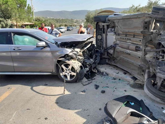 Didim’de Otomobiller Çarpıştı: 3 Yaralı
