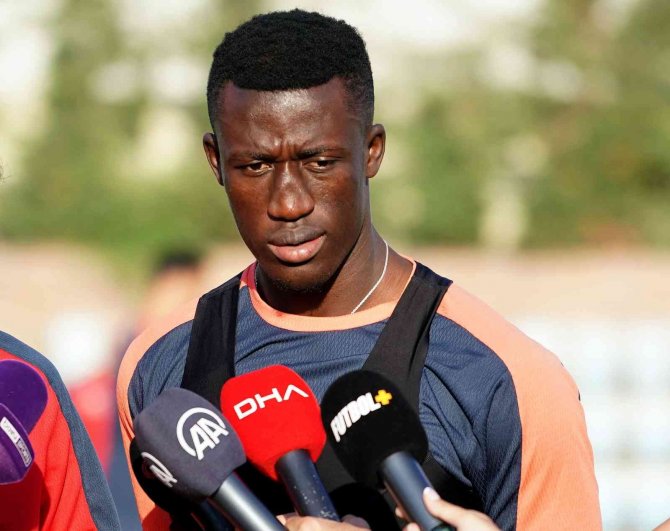 Philippe Keny: “Emre Hoca Beni İkna Etti”
