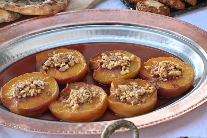 Bursa’nın ’İ̇peksi Lezzetleri’ Vitrine Çıkıyor