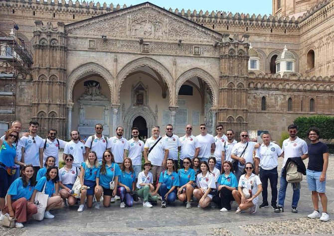 Buü Halk Oyunları Grubu, Sicilya’yı Kendine Hayran Bıraktı