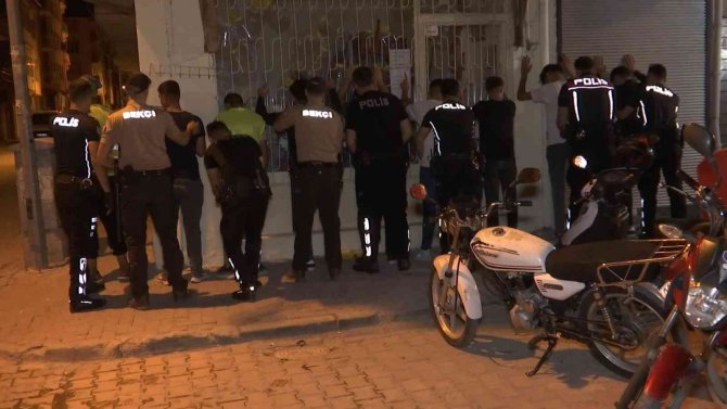 Elazığ’da Gece Yarısı ‘Dar Bölge Uygulaması’ Yapıldı