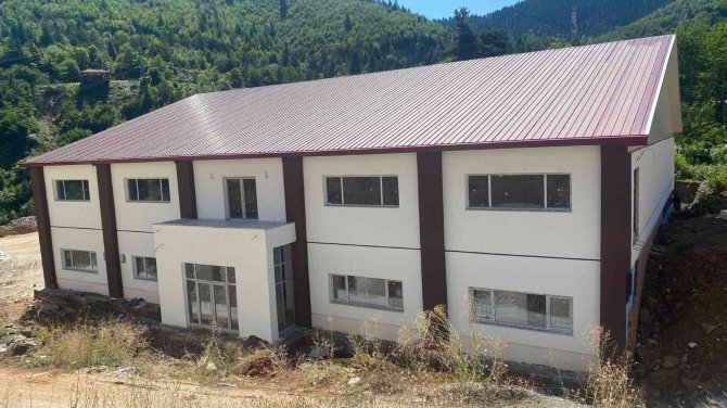 Gençlik Ve Spor Bakanlığından Küre’ye 270 Kişilik Spor Salonu