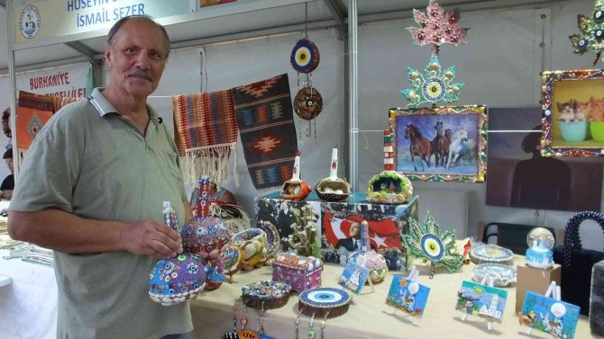 Burhaniye’de Deniz Kabukları Emeklinin Gelir Kapısı Oldu