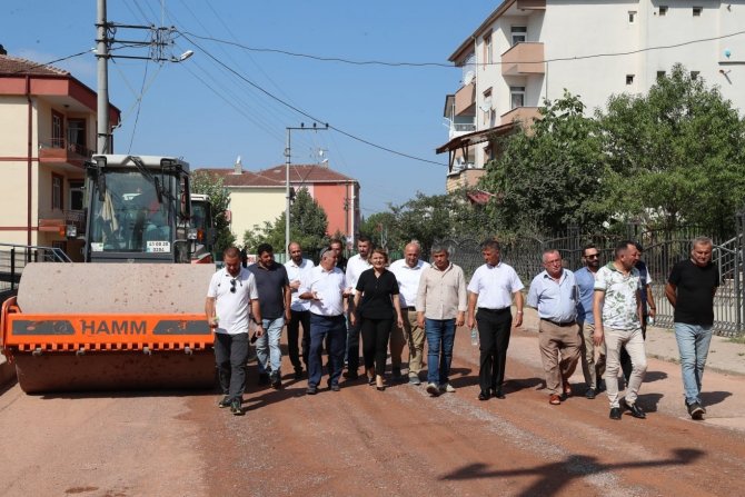 Alikahya Atatürk Mahallesinde 2 Bin 500 Ton Asfalt Kullanılacak