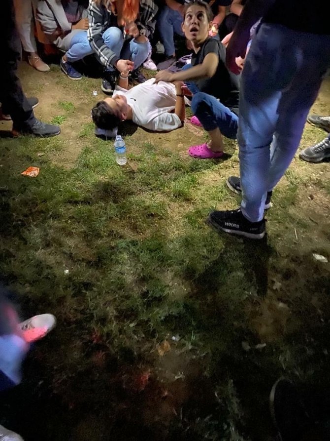 (Düzeltme) İ̇stanbul’da Konserde Bıçaklı Dehşet: Suç Makinesi 2’si Polis 6 Kişiyi Yaraladı