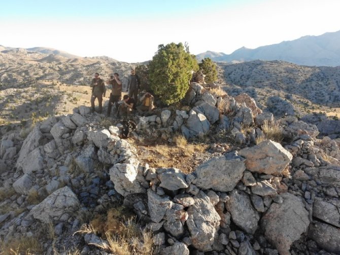 Yasadışı Avda Kullanılan Gümeleri Dronla Bulup İmha Ettiler