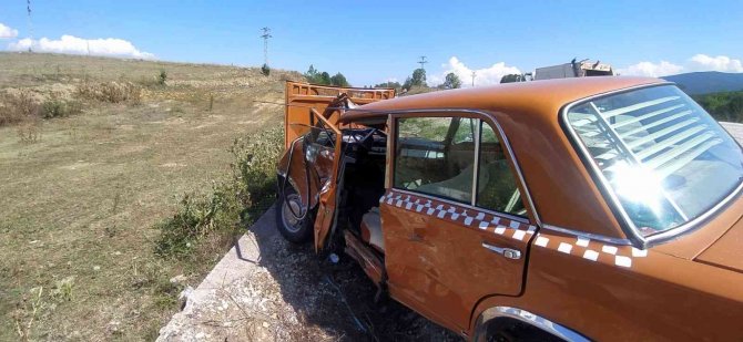 Kastamonu’da İki Otomobil Çarpıştı: 5 Yaralı