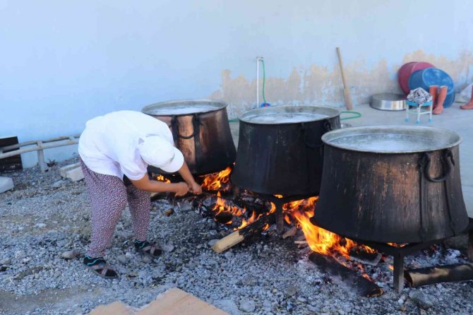 Cezaevi, Üretim Tesisi Oldu