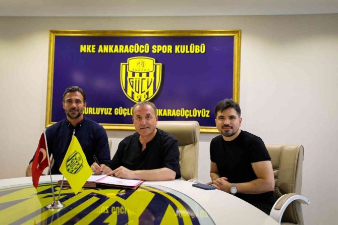 Ankaragücü’nün Yeni Teknik Direktörü Ömer Erdoğan Oldu