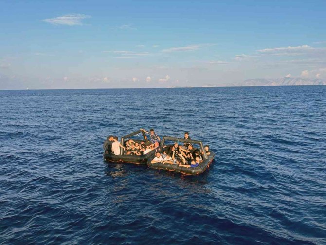 Marmaris Ve Datça’da 126 Göçmen Kurtarıldı