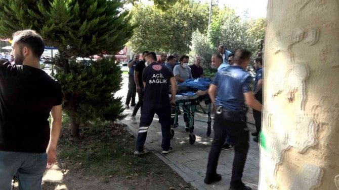 Görevli Polislere Tüfekle Ateş Eden Şahıs Çıkan Çatışmada Hayatını Kaybetti