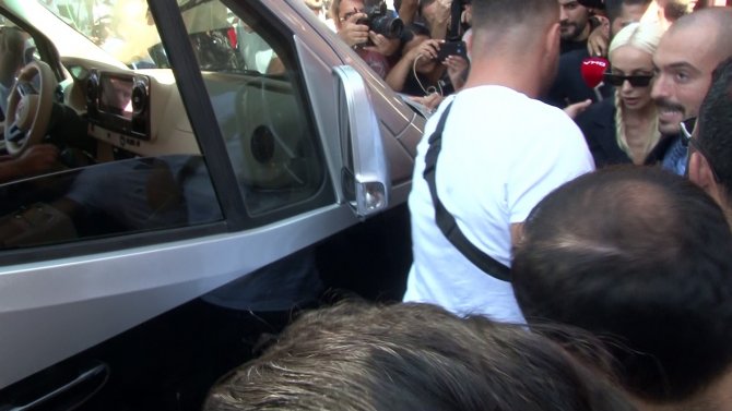 Gülşen Cezaevinden Tahliye Oldu