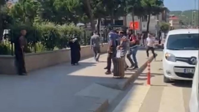 Sultan Karaaslan’ı Bıçaklayarak Öldüren Zanlı Tutuklandı