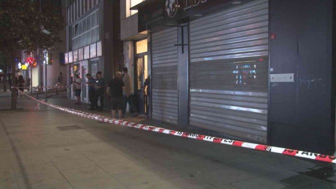 Şişli’de Bir Kişi Yaşadığı Dairede Ölü Bulundu