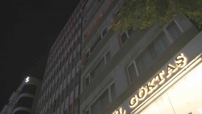 Şişli’de Bir Kişi Yaşadığı Dairede Ölü Bulundu