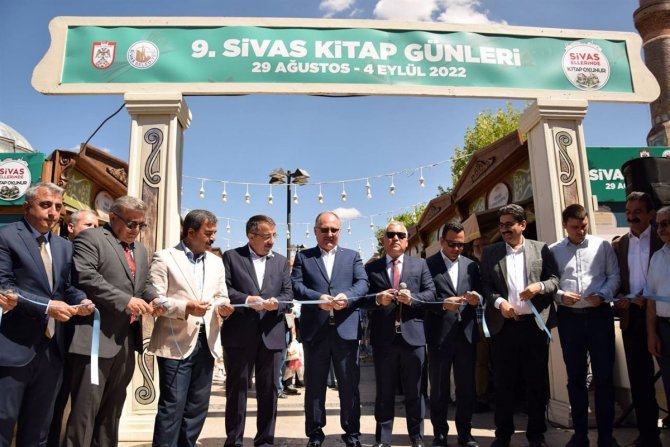Sivas’ta Kitap Günleri Başladı