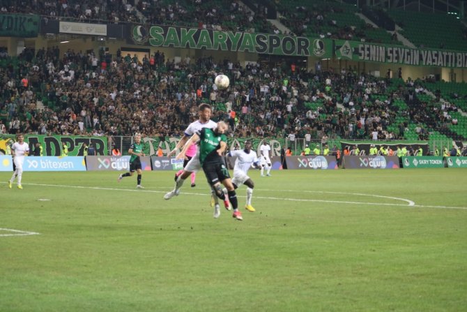 Spor Toto 1. Lig: Sakaryaspor: 2 - Tuzlaspor: 0