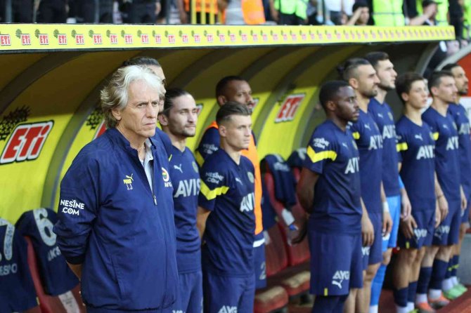 Spor Toto Süper Lig: Konyaspor: 0 - Fenerbahçe: 0 (Maç Devam Ediyor)
