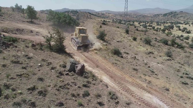 Başakpınar’a 10 Kilometrelik Yeni Tarım Yolu