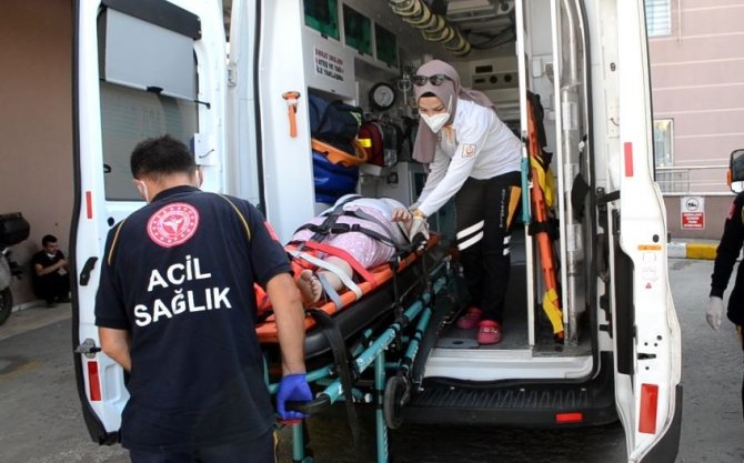 Tekirdağ’da Balkondan Düşen Kadın Yaralandı