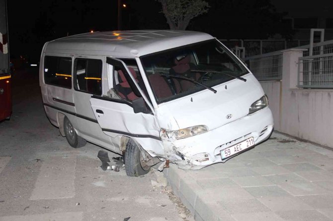 Tekirdağ’da Trafik Kazası: 3 Yaralı