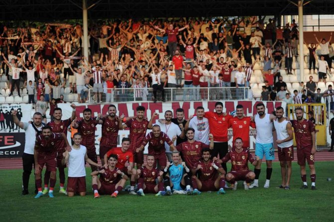 Tff 2. Lig: İ̇negölspor: 3 - Bayburt Öi̇s: 0