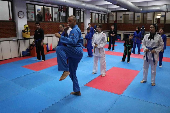 Vietnam’da Doğan Vovinam Sporunu Türkiye’ye Getirdiler