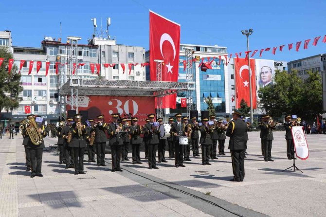 Samsun’da 30 Ağustos Coşkuyla Kutlandı