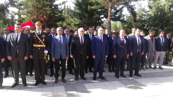 Suriye Sınırında 30 Ağustos Kutlamaları