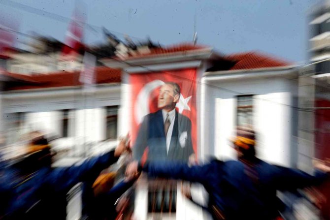 Bursa’da 30 Ağustos Zafer Bayramı’nın 100’üncü Yıl Coşkusu