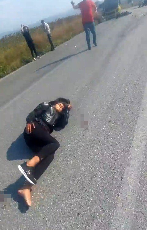 Bursa’da Motosiklet İle Otomobil Kafa Kafaya Çarpıştı: 1 Ölü, 1 Yaralı