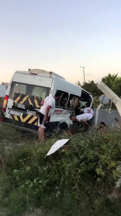 Çatalca’da Feci Kaza: 2’si Ağır 8 Yaralı