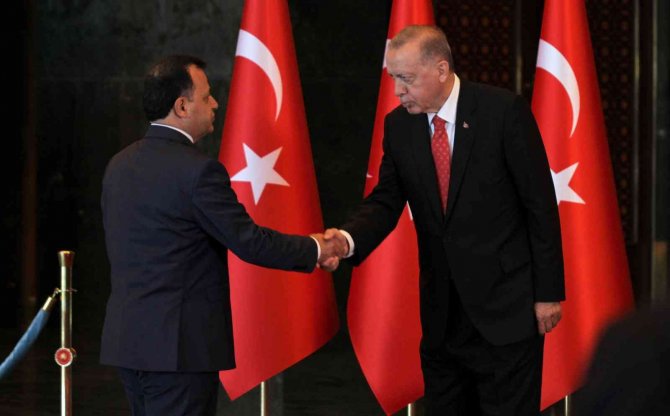 Cumhurbaşkanı Erdoğan, Cumhurbaşkanlığı Külliyesinde Tebrikleri Kabul Etti