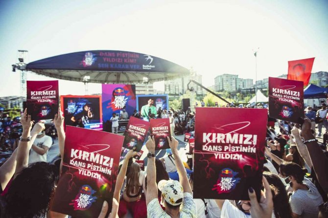 Red Bull Dance Your Style Elemelerinde 3’üncü Durak İ̇stanbul