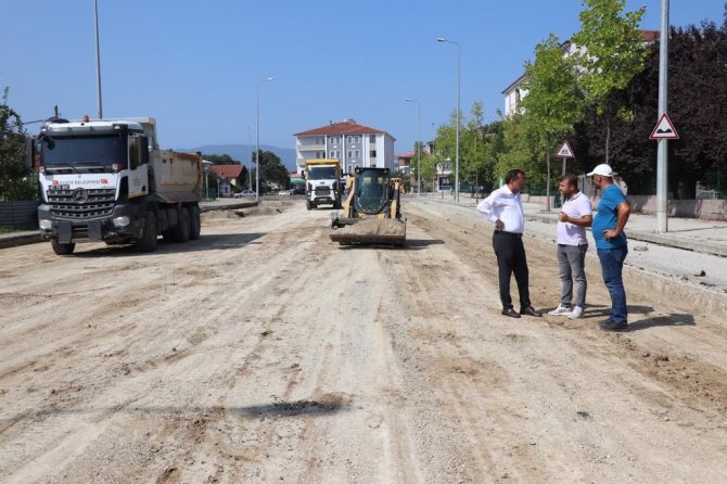 Düzce’de Asfaltlanmayan Yol Kalmayacak