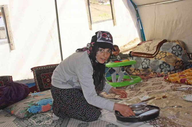 Erzincanlı Göçerlerin Yayla Hayatı