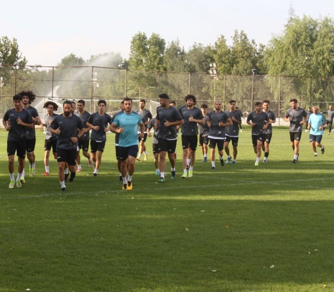Es Elazığspor Başkanı Çayır: "Lige Kazanarak Başlamak İstiyoruz"