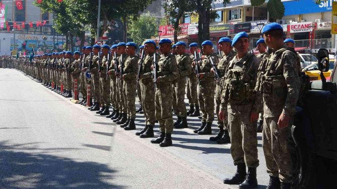 Isparta’da Zafer Bayramı Coşkusu