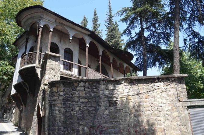 Kahramanmaraş’ın Asırlık Evleri Zamana Meydan Okuyor