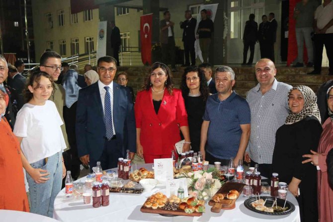 Karabük’te 30 Ağustos Zafer Bayramı Resepsiyonu Düzenlendi