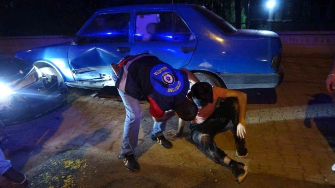 Malatya’da Alkollü Sürücü Kaldırımda Yürüyenlerin Arasına Daldı: 5 Yaralı