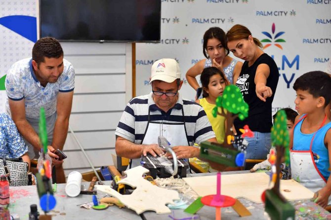 Çocuklar 30 Ağustos’u ‘Zafer Rüzgarı’ Yaparak Kutladılar