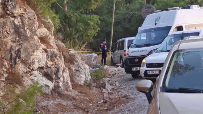 Cinayete Kurban Gencin Kimliği Tespit Edildi