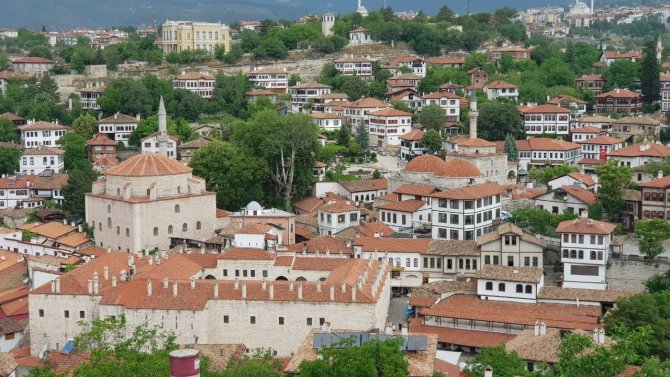 “Korumanın Başkenti” Safranbolu’yu 8 Ayda 500 Bin Turist Ziyaret Etti