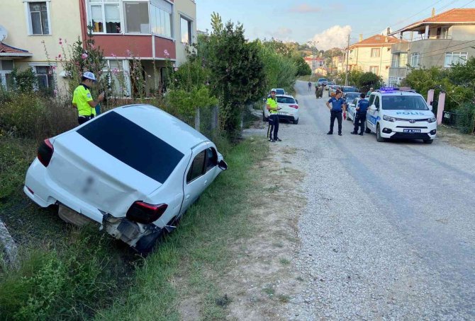 Otomobil Şarampole Düştü: 1 Yaralı
