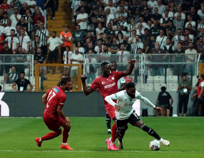 Sivasspor’un 3 Puan Hasreti 4 Maça Çıktı